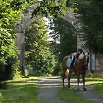 ファームステイ Country Estate Studniska