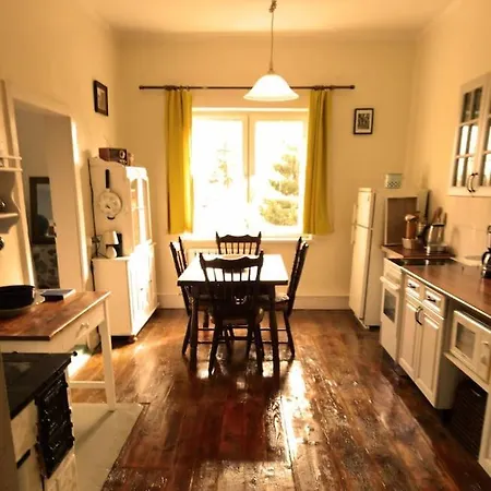 בית חווה Country Estate Studniska