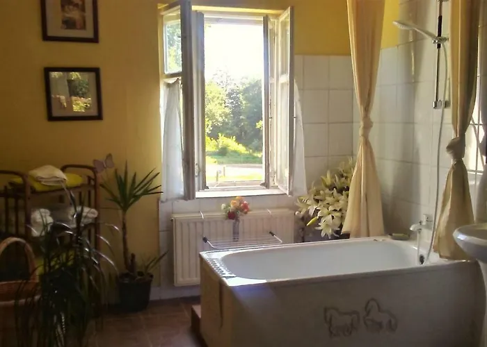 Country Estate Studniska